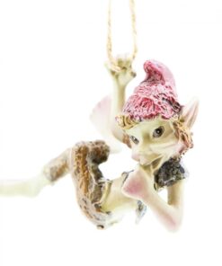 Pesky Pisky Swinging