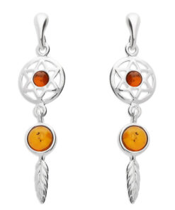 925 sterling silver earrings feature an eye-catching dreamcatcher design that incorporates a pentacle motif, enhanced by amber stones